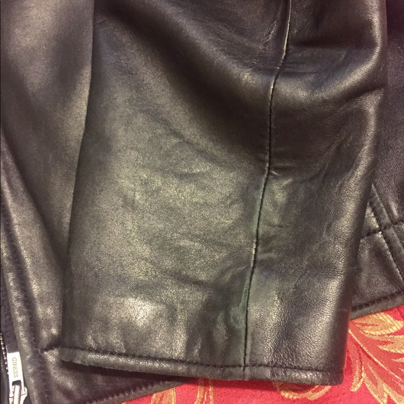 🔴⚫️SOLD 🔴⚫️Men's Guess Leather Jacket - Picture 7 of 8